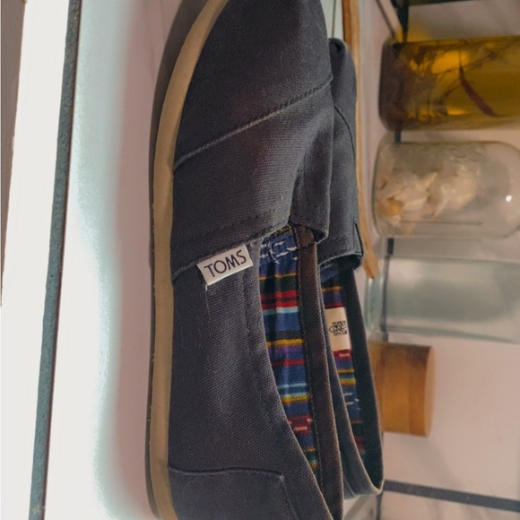 TOMS womens Dark Gray Slip-On Loafers - Picture 3 of 3